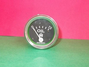 IH / Farmall Oil Pressure Gauge fits 240, 340, 300,330, 350, 400, 450, T5, TD-5 - Picture 1 of 1