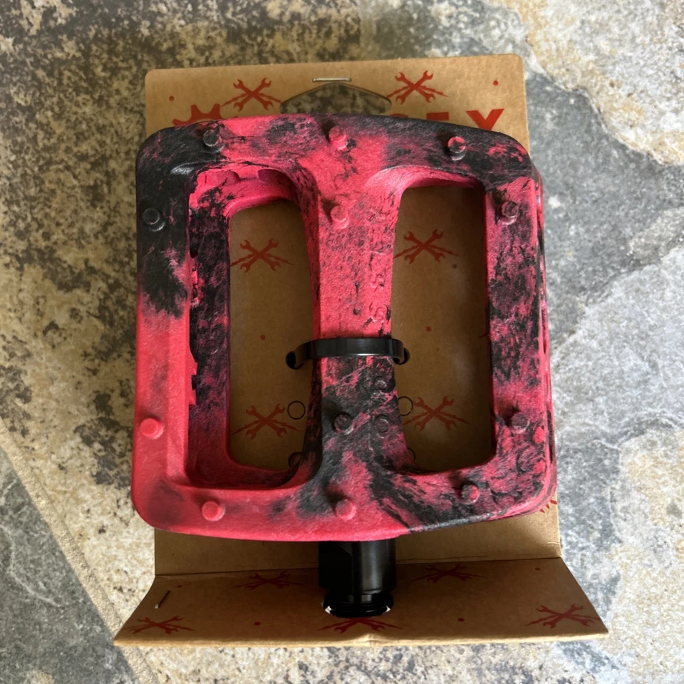 Odyssey Twisted Pro PC Negro Rojo Remolino Plataforma Pedales BMX MTB Bicicleta Auténtica Foto 1 de 4