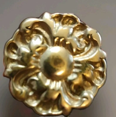 VTG 1960s Brass Flower MCM French Provincial Cabinet knob Drawer Pull hardware - Image 1 of 3