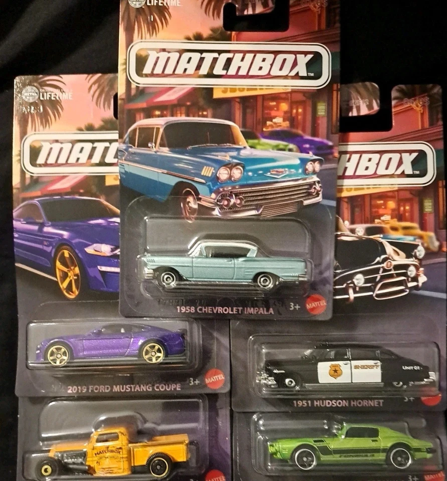 Juego de 5 Mustang cupé Matchbox 2019 Foto 1 de 1