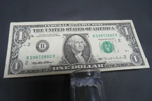 1995 ONE DOLLAR **MISCUT**FOLDED**CORNER** Federal Reserve Note B 59872882 R - Picture 1 of 12