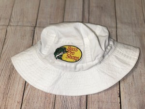 Bass Pro Shops 