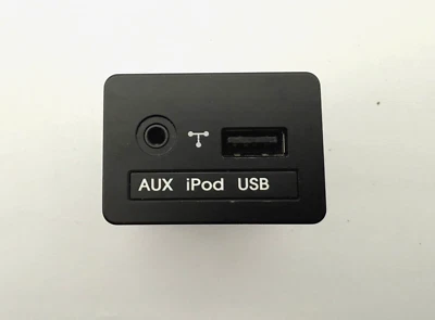 OEM 11-15 Kia Sorento GLS AUX Conector USB Auxiliar iPod Conector Puerto Foto 1 de 4