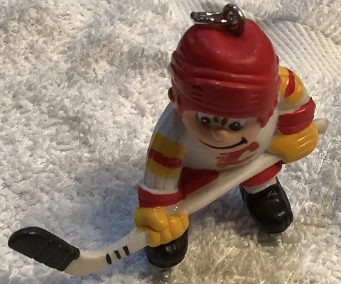 NHL HOCKEY - Calgary Flames Player Keychain Lil’ Sports Brat 1986 J.F.S. Red Cover