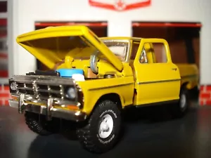 1972 FORD F-250 RANGER 4X4 LONG BOX PICKUP LIMITED EDITION 1/64 M2 BUTTERSCOTCH - Picture 1 of 6