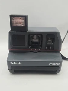 VINTAGE 80's Polaroid Impulse 600 Plus Instant Camera UNTESTED - Picture 1 of 5