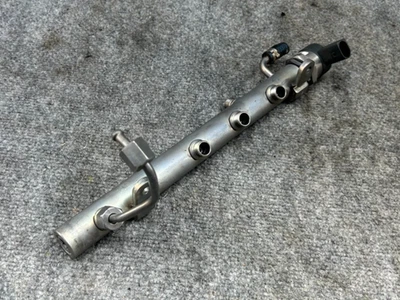 MERCEDES ML350 W166 BLUETEC 12-14 OEM MOTOR DIÉSEL 3.0L V6 RIEL DE COMBUSTIBLE IZQUIERDO 98K Foto 1 de 4