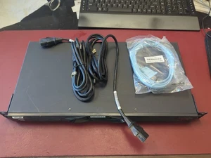 Avocent Cyclades ACS32 DAC (520-495-503) Console Server 32-Port with Ears - Picture 1 of 9