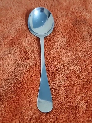 Cuchara sopera de plata esterlina King William Tiffany and Co. 6 3/4" cubiertos antiguos Foto 1 de 4