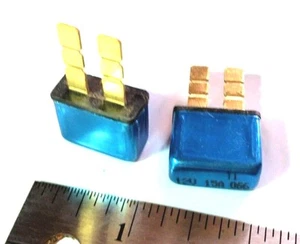 Qty-2 15 amp 12 volt ATC/ATO type 1 auto reset circuit  breaker fuse 2 pc lot  - Picture 1 of 1
