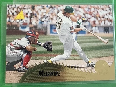 1995 Pinnacle - Mark McGwire #196 - Image 1 of 2