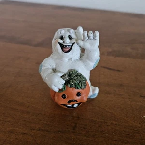 Vintage Ghost with Pumpkin Halloween Figurine Figure Decor Patch Read - Picture 1 of 9