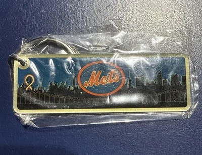 New York Mets Vintage Key Chain Fan Collectible Sealed Mint Lets Go Mets! - Image 1 of 2