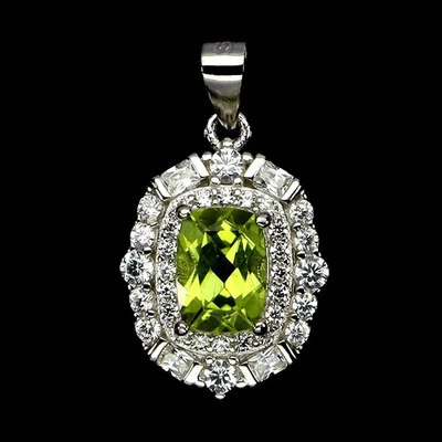 Black Friday 925 Silver Pendant Antique Peridot 7x5mm Natural Gemstone Jewelry - Image 1 of 4