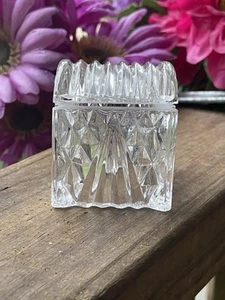 Vintage Godinger 24% Lead crystal legends roll stamp dispenser Desk Top Stamps￼ - Picture 1 of 6