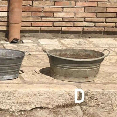 Antica vasca tinozza conca tino lavatoio lavabo in lamiera zincata latta metallo - Immagine 1 di 4