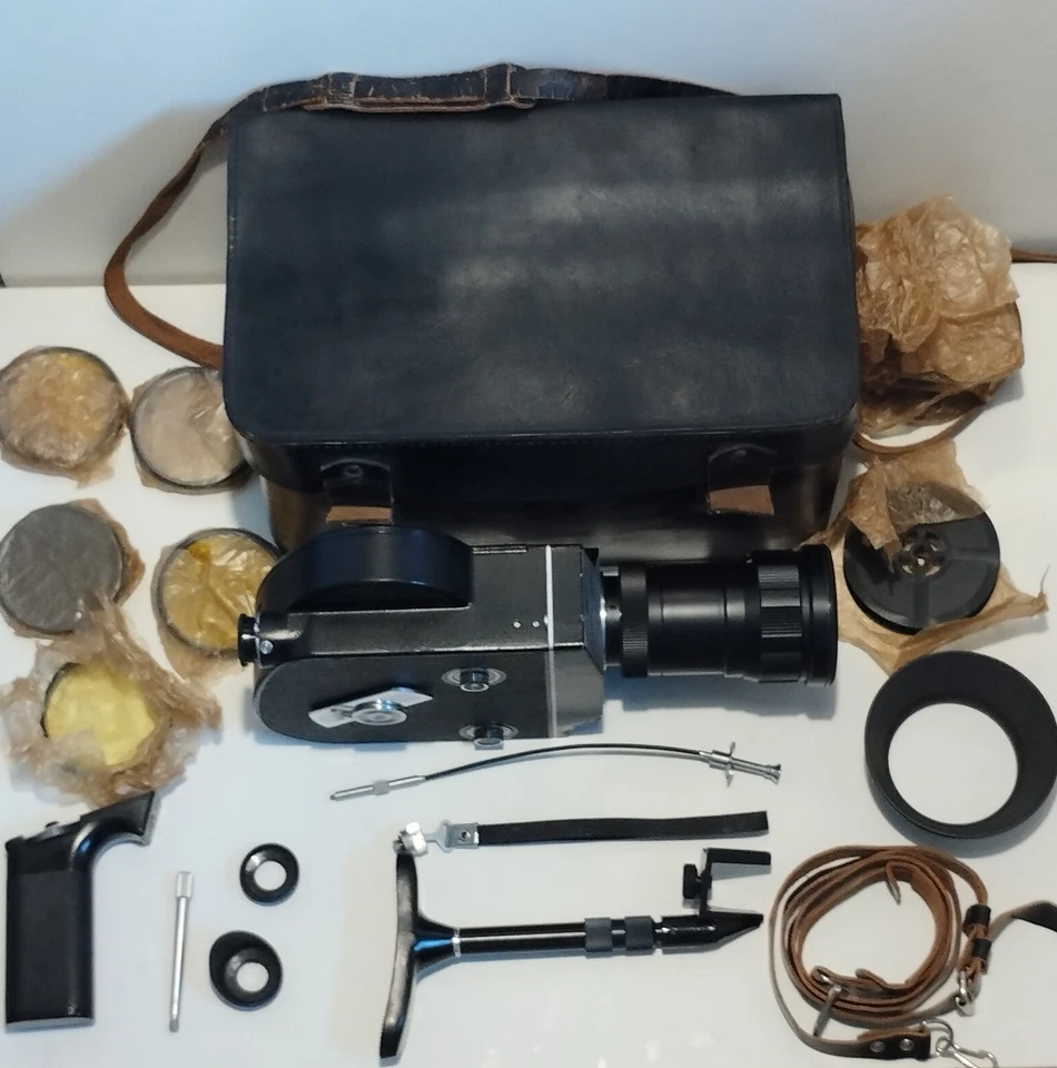 🟢Cámara de película Zenit 16 mm KRASNOGORSK-3 con lente Meteor-5-1 M42🟢Funciona 100%🟢 Foto 1 de 4