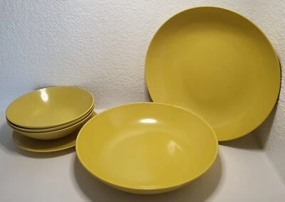 Vintage Melamine Gold Dinnerware 6 Piece Serving Bowls, Small Bowls, Plate MCM - Image 1 of 4