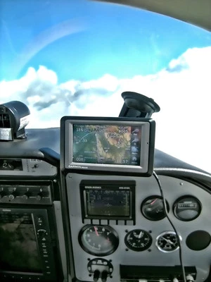 RAM Saugnapf Halterung Für Garmin 795/796, Aera 500/510/550/560 W/O G-Ball - Bild 1 von 3