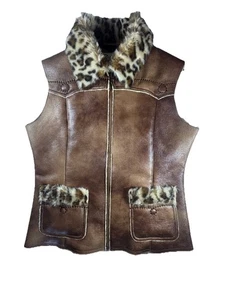 Cripple Creek Open Vest Womens Size MEDIUM Faux Leather Brown Faux Cheetah Fur - Picture 1 of 3