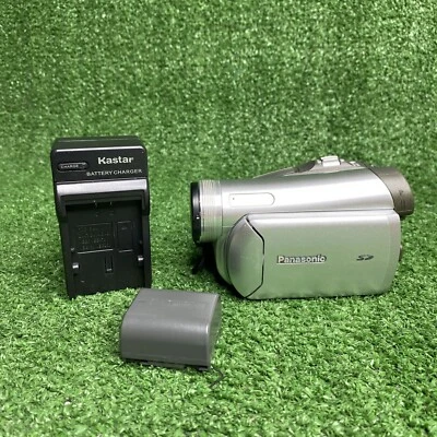Panasonic PV-GS39 MiniDv Mini Dv Camcorder VCR Player Video Transfer Camera - Photo 1/4