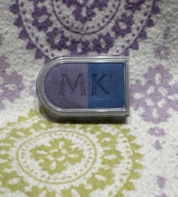 Mary Kay " MIRAGE " Signature Eye Color Duet Eyeshadow NWOB Discontinued - Image 1 of 2