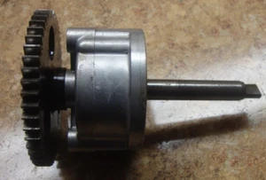 1992 Yamaha FZR600 FZR 600 R FZR600R Engine Motor Oil Pump Gear Parts 92 - Picture 1 of 1