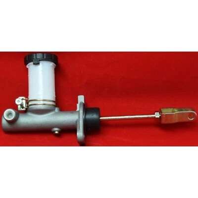 Clutch Master Cylinder For 1986-1994 Nissan D21 95-97 Pickup - Image 1 of 4