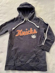 SWEAT-SHIRT À CAPUCHE NY KNICKS GARÇONS YOUTH XL MSG NBA BASKETBALL - Photo 1/6