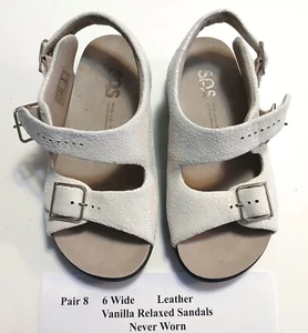 SAS Women's 6 Wide Leather Vanilla Relaxes Sandals – Never Worn - Picture 1 of 8