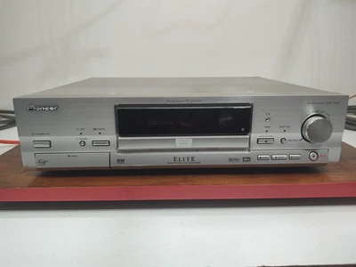 Pioneer  DVR-7000 ELITE DVD RECORDER RW Silver Cabinet - TESTED Works Great - Image 1 of 4