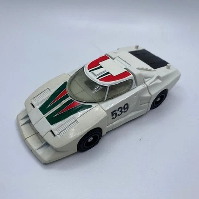 Vintage G1 Transformers 1984 Wheeljack not Complete - Image 1 of 4