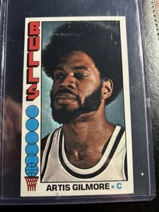 1976 Topps #25 Artis Gilmore - Picture 1 of 2