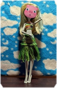 Handgefertigte Monster High 11,5" Modepuppe gehäkeltes Kleid NEU grün-bunt #1 - Bild 1 von 9