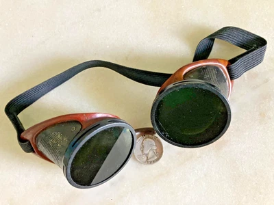 Willson welder's safety Goggles Steampunk Motorcycle chippers eyecup Funky dark - Image 1 of 4