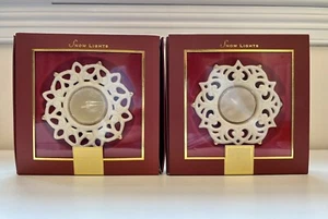 Two Lenox Snow Lights Shine Snowflake Votive Tealight Candle Gold Trim Porcelain - Picture 1 of 6