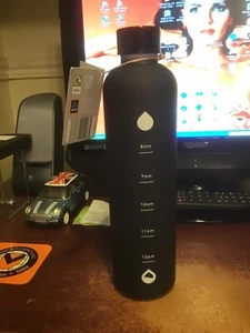 CROFTON 1L  BLACK TRACKER  WATER BOTTLE BIRTHDAY CHRISTMAS THIRST LADES - Picture 1 of 2