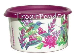 Botes Tupperware Colibrí Púrpura Uno Pequeño 2 c Bote de Snack - Imagen 1 de 2