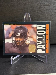 WALTER PAYTON 2001 Topps Football 85T Reprint # 33 Chicago Bears HOF NM - MT - Picture 1 of 2