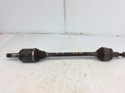 Chrysler 300 15-18 sedán tracción trasera 3,6 L pasajero trasero eje derecho eje N Foto 1 de 4