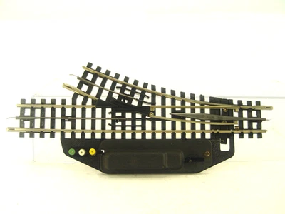 Weiche rechts  elektrisch   - Trix Express HO Gleis 4363   - #424  - gebr. - Bild 1 von 2