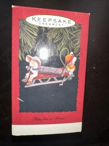 NUEVO Hallmark vintage 1996 tiempo para una golosina ratones Hershey adorno de Navidad - Imagen 1 de 1