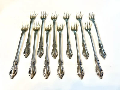 Distinction Deluxe HH Set of 10 Seafood Cocktail Forks Oneida Stainless Flatware - Image 1 of 4