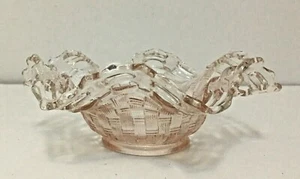 Vintage 1930s Fenton Sparkling Glass Pink Open Edge Basket Weave Dish Bowl - Picture 1 of 7
