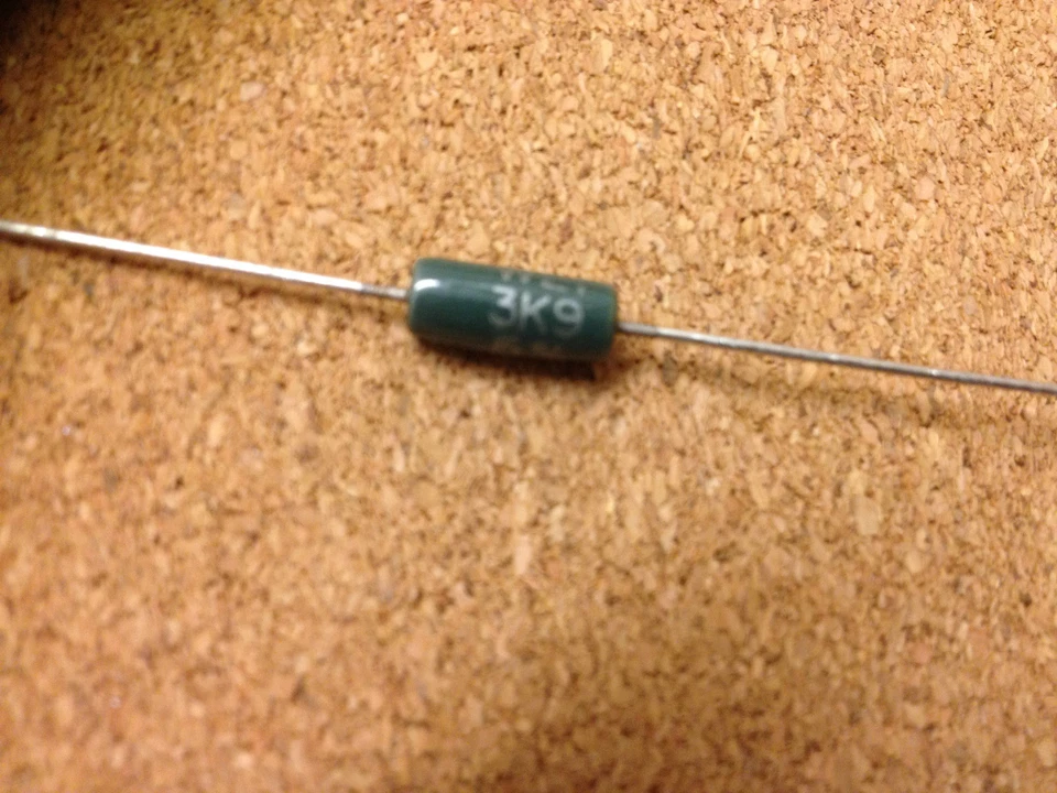3W WELWYN W21 Series 5% Vitreous Enamel Wirewound Resistor All Values Multi-Qty - Image 1 of 1