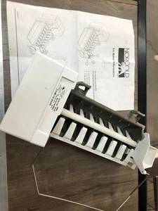 NEW genuine Norcold OEM #633324 ice maker , with housing cover and shutoff arm - Picture 1 of 2