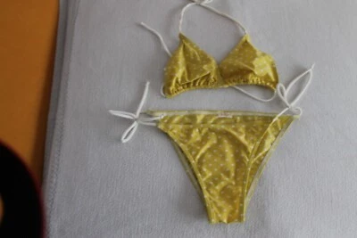 Sexy Triangel Bikini Damen von  Banana Moon, nur vorn im Höschen gefüttert - Bild 1 von 3