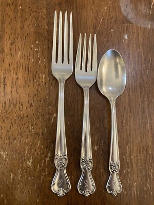 Old Colony Plate International Silver 3 SIGNATURE Pieces MONO S!  FREE SHIPPING - Изображение 1 из 4