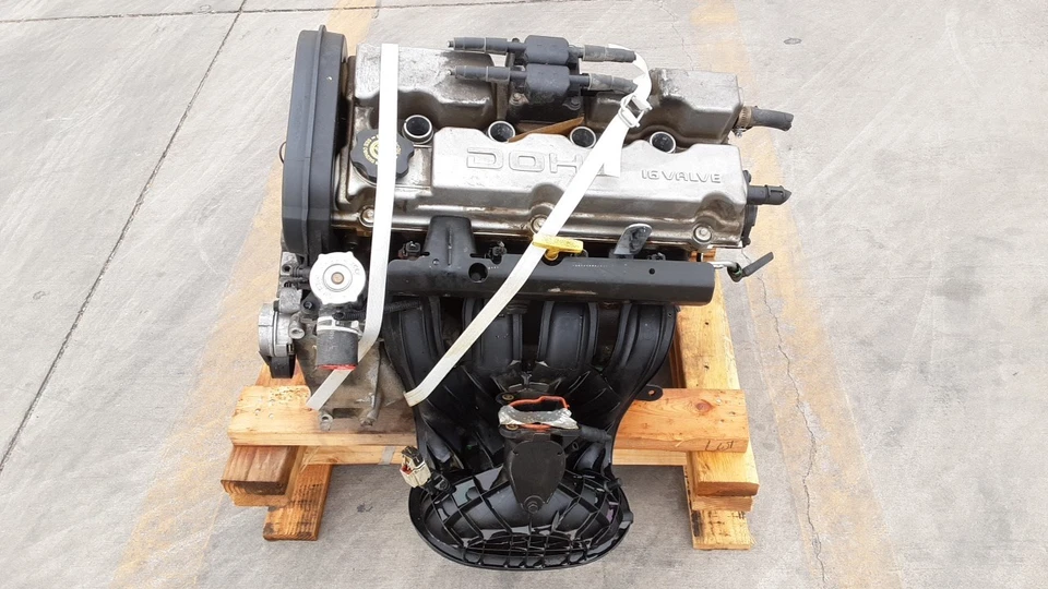 Dodge Stratus Chrysler Sebring 2003 motor de 2,4 L 4 cilindros 91 k millas fabricante de equipos originales Foto 1 de 4