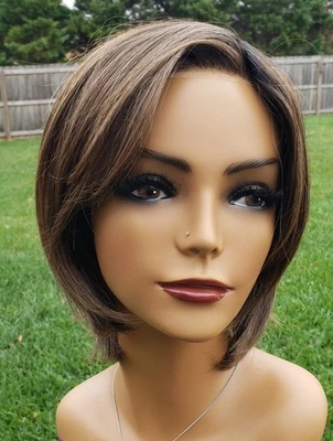 Raquel Welch Flash Forward Wig SS Iced Mocha NEW w/tags LACEFRONT MONOTOP - Image 1 of 4